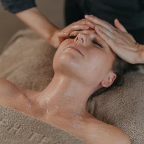 Book tid til behandling