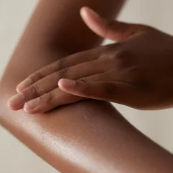 Pure Hydrating Body Lotion 200 ml  let fugtgivende bodylotion til daglig pleje