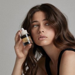 Ultra Hydration Serum med hyaluronsyre &amp; aloe vera  30 ml