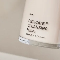 Delicate Cleansing Milk med mandelolie &amp; kamille  200 ml